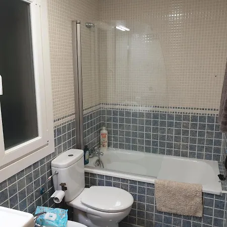 Vivienda Candemor בית נופש קנדלדה